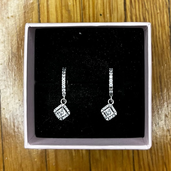 Pandora Square Sparkle Hoop Earrings - Picture 7 of 9